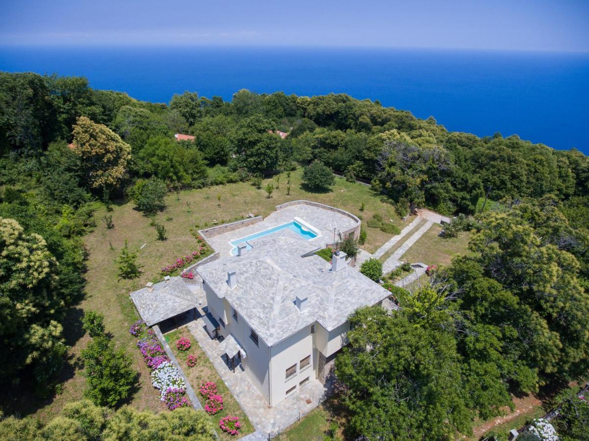 Luxury Villa With Pool In Tsagarada Exteriér fotografie